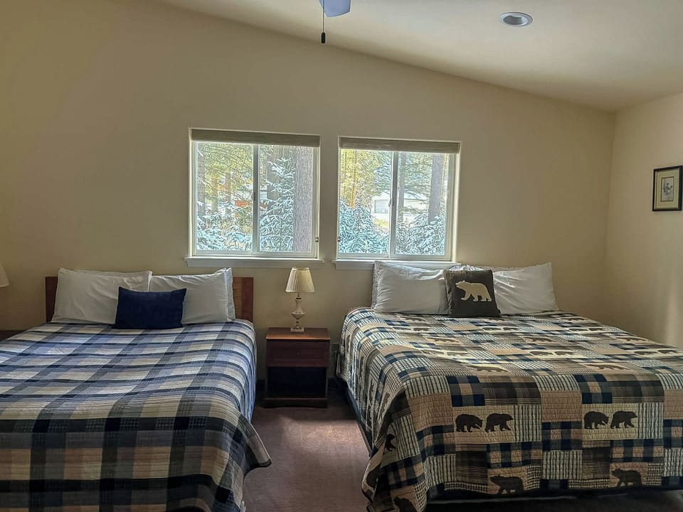 Glacier lake- please note this home is currently winterized we will updates photos in the spring!