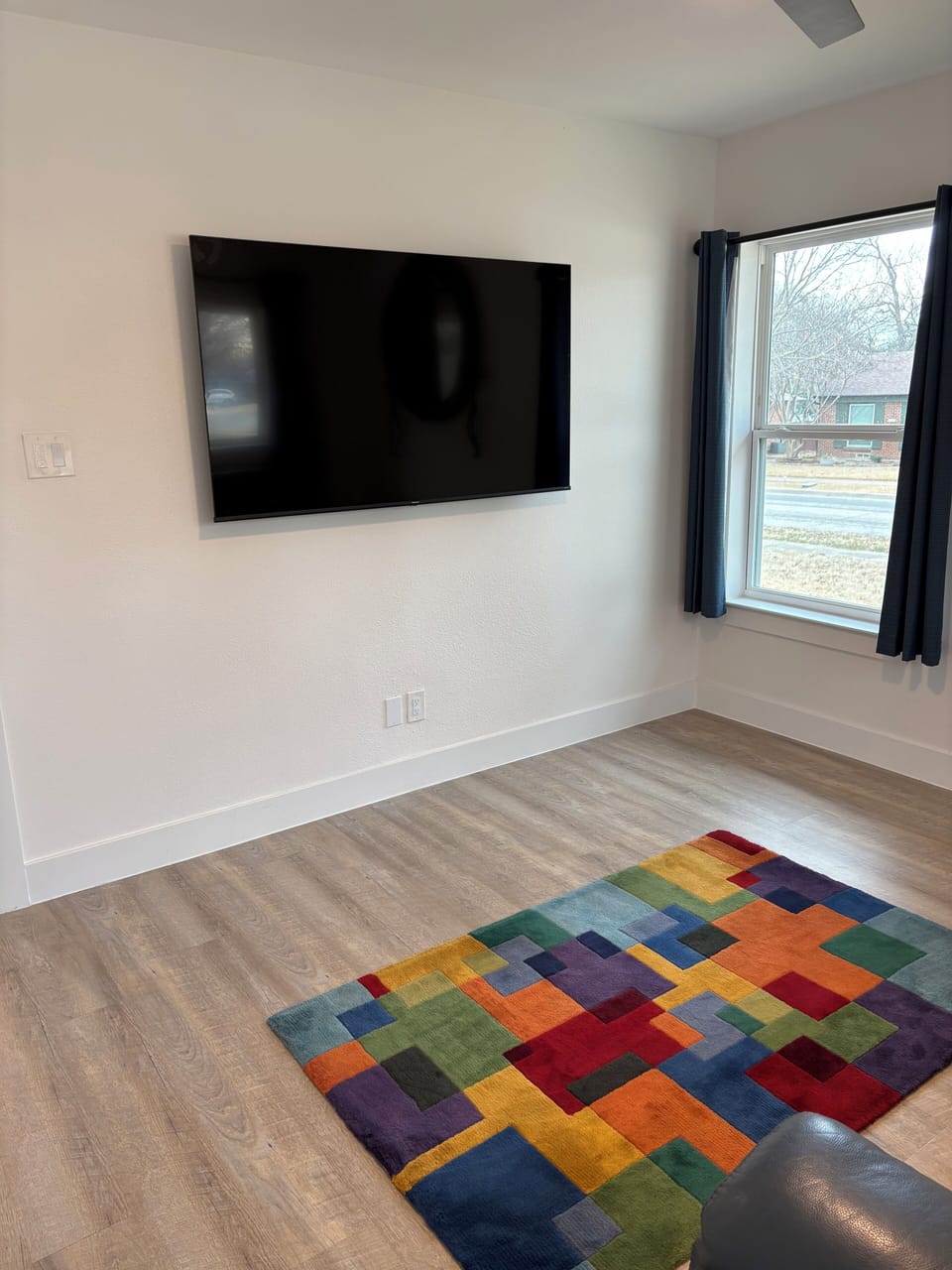 65 inch smart tv