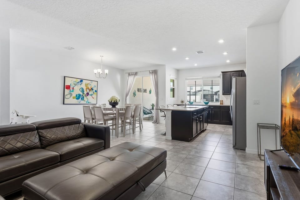 Communal lounge / TV room,Living Room
