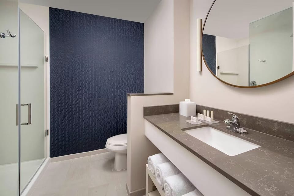 Start your day in a spotless bath with sleek finishes.