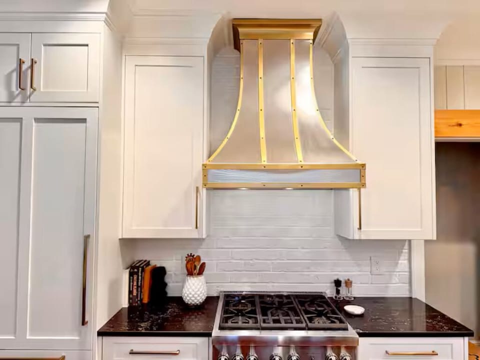 Gas stove top with adjacent built in refrigerator