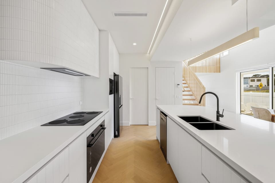 Fully equipped kitchen area