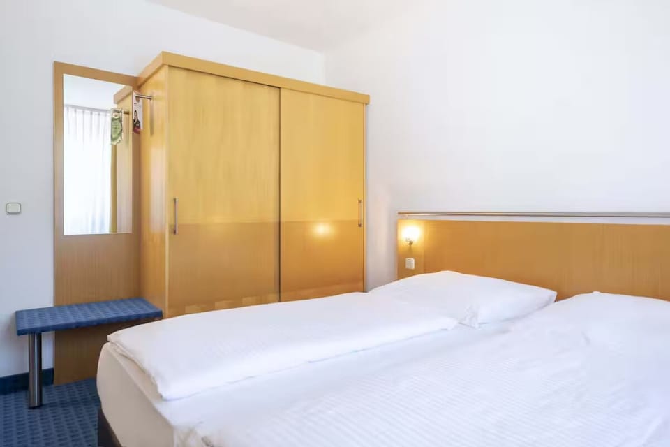 Bedroom. Interior and views may vary based on location and availability.