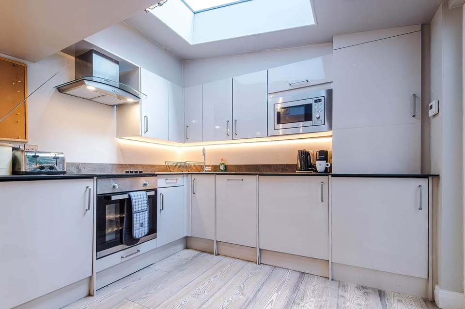 CandyCottage Airbnb 69 Edited