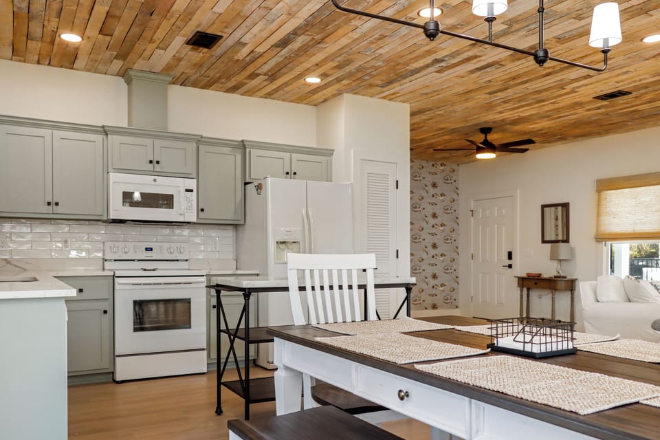 Dining and Kitchen
