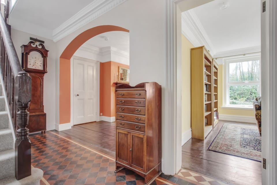 Entrance to the snug and lounge