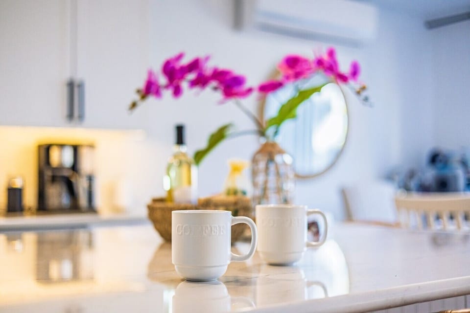 Morning coffee is such a treat with these gorgeous lake views