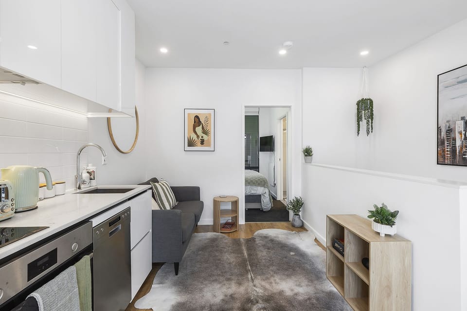 Open Plan Kitchen , Dinning , Sitting