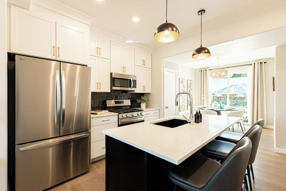 Fully equipped kitchen