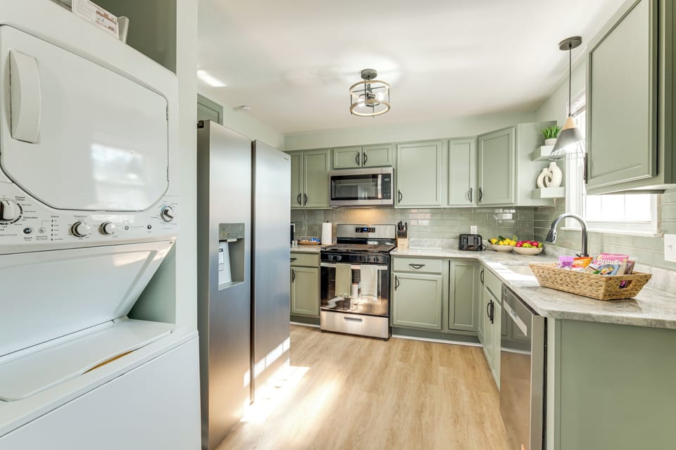 Laundry Area | Main Level