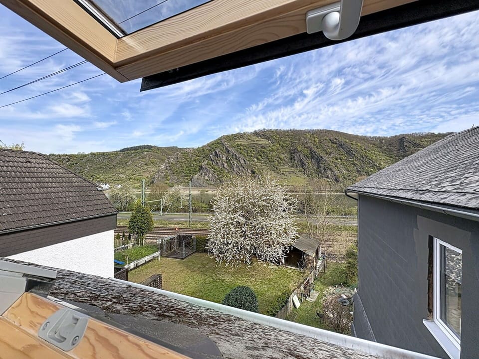 Composite Material, Daylighting, Balcony
