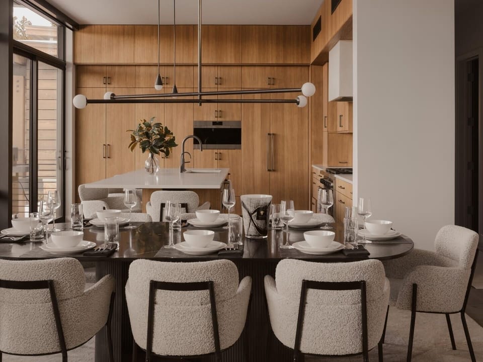 Indoors, Architecture, Building, Dining Room, Dining Table