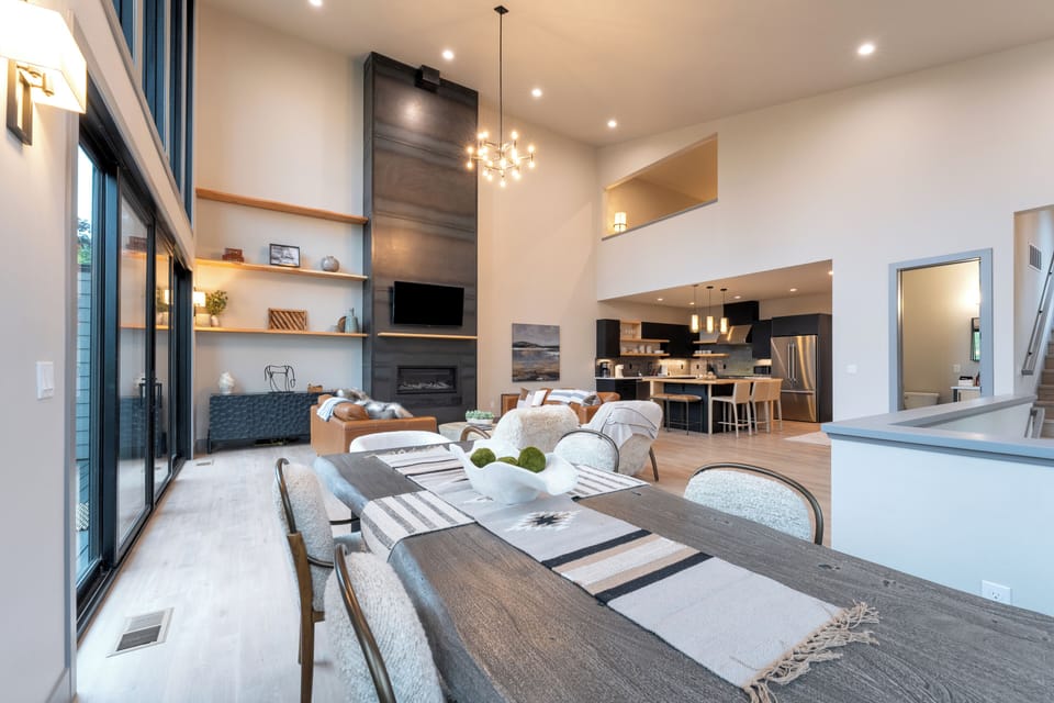 Open concept area with dining room and living room | Main Level