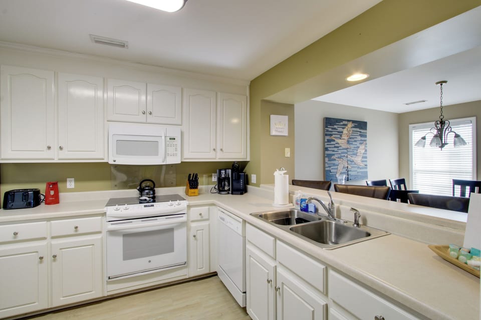 Kitchen | 1st Floor