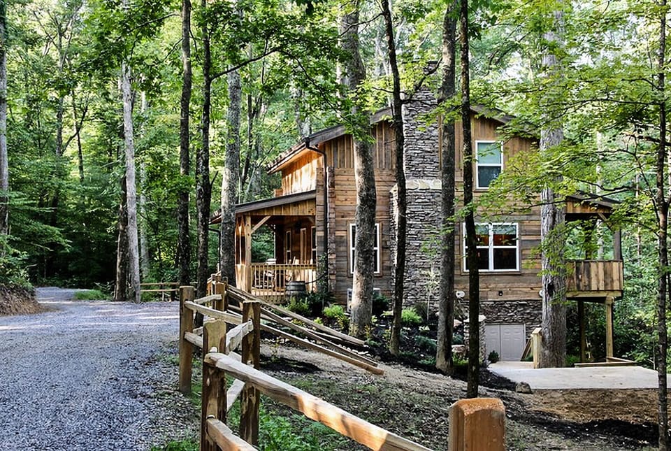 The Cabin at Walland Forest - A experience for the family!