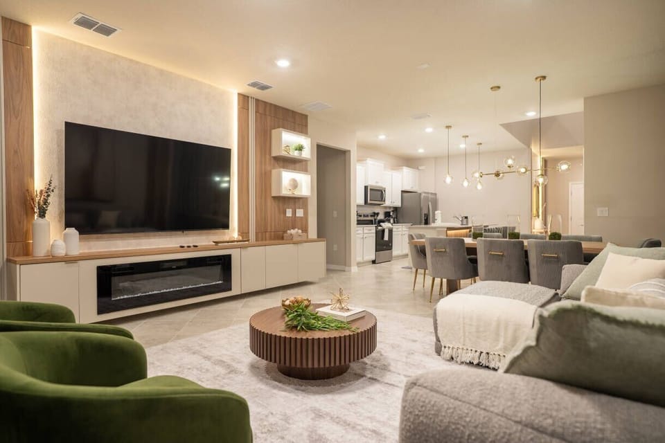 Communal lounge / TV room,Living Room