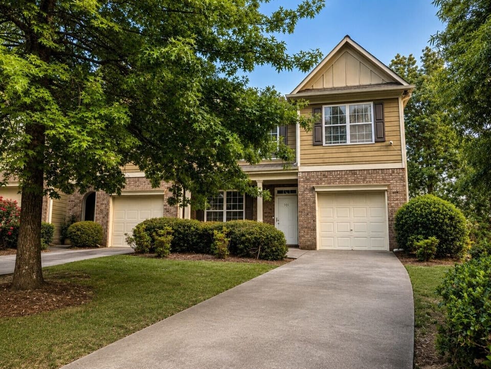Spacious patio with plenty of room for all 10 guests to gather, dine, relax, and enjoy quality time together.