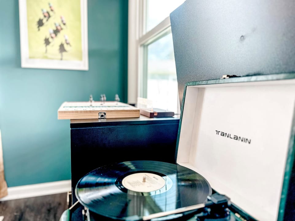 ★ Relax & Entertain ★ Listen to some of our favorite records, game night with an adult beverage
