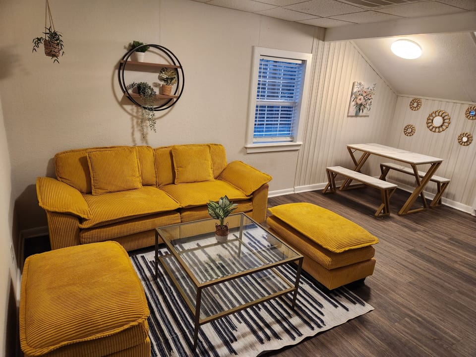 Stylish and inviting living room featuring a Smart TV 