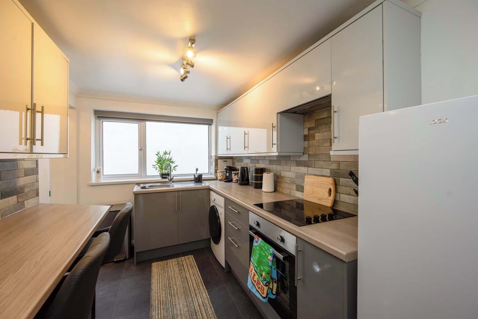 Modern well equiped kitchen