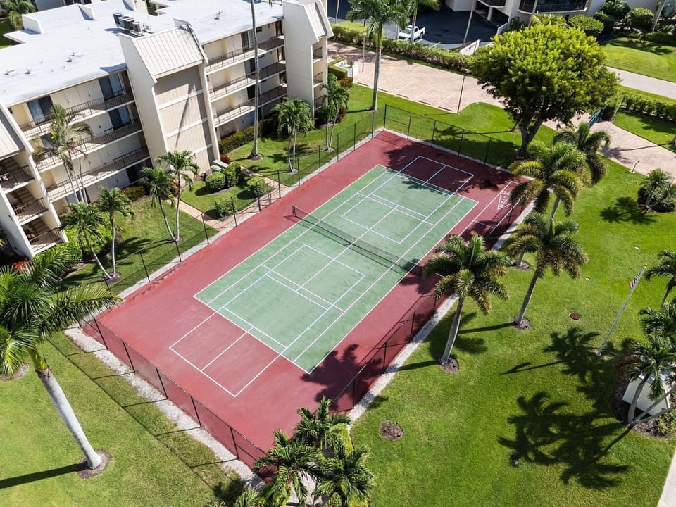 Sport court
