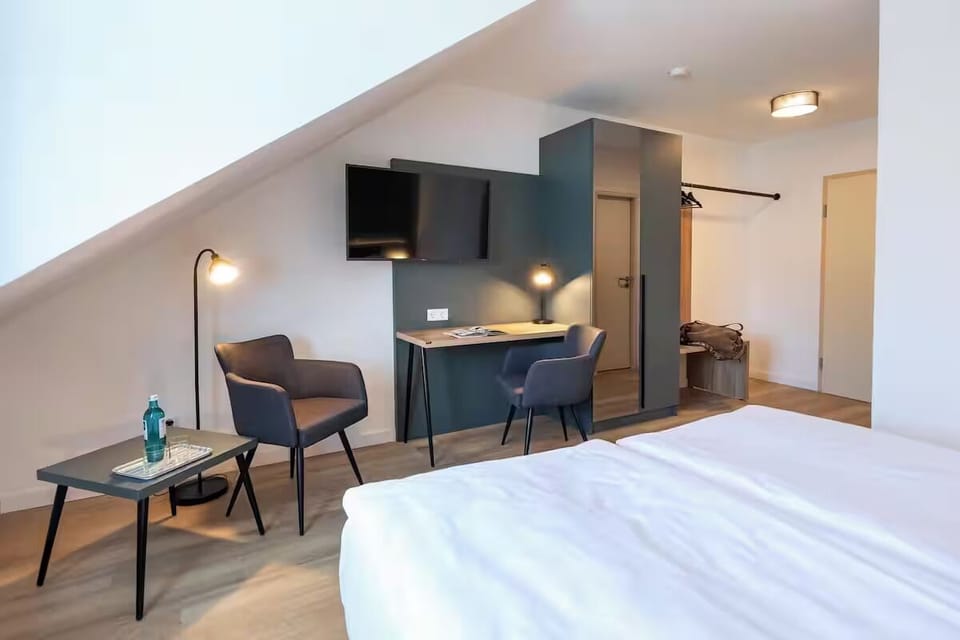 Bedroom. Interior and views may vary based on location and availability.