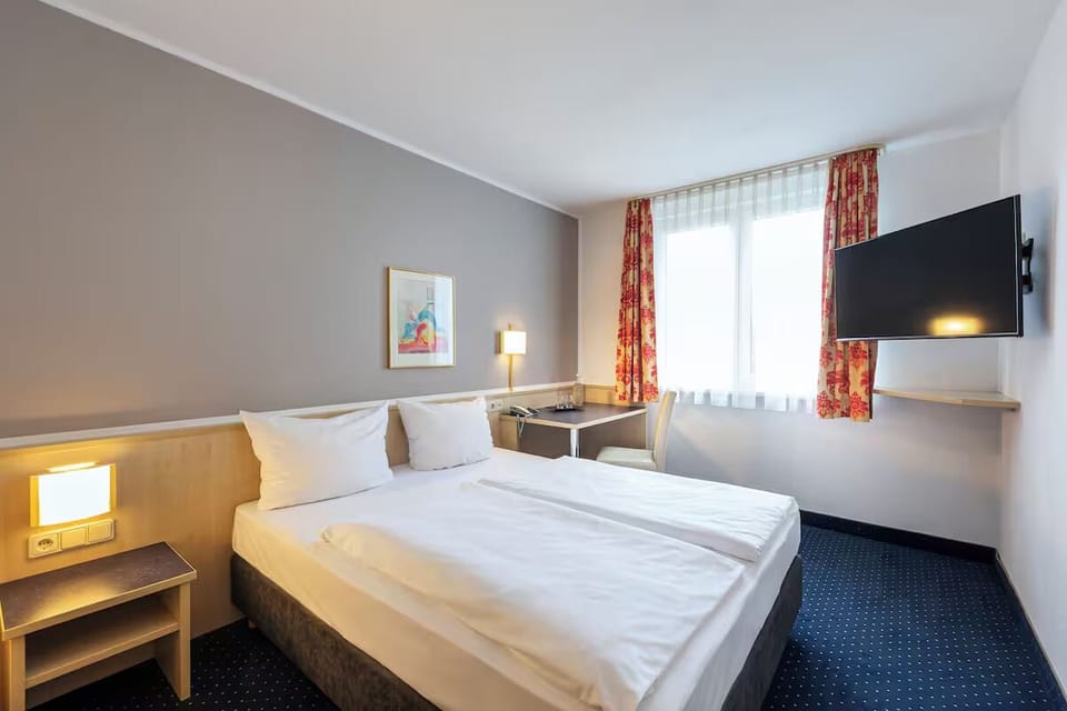Bedroom. Interior and views may vary based on location and availability.