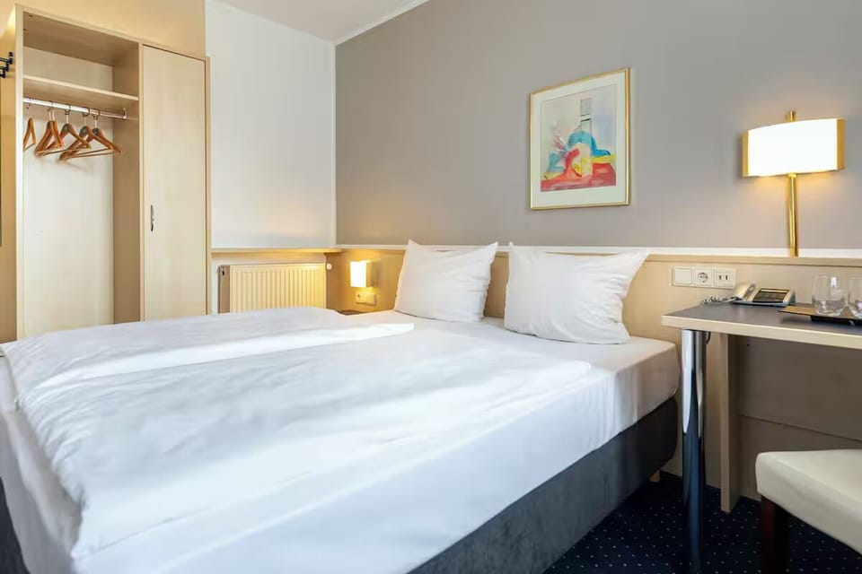 Bedroom. Interior and views may vary based on location and availability.