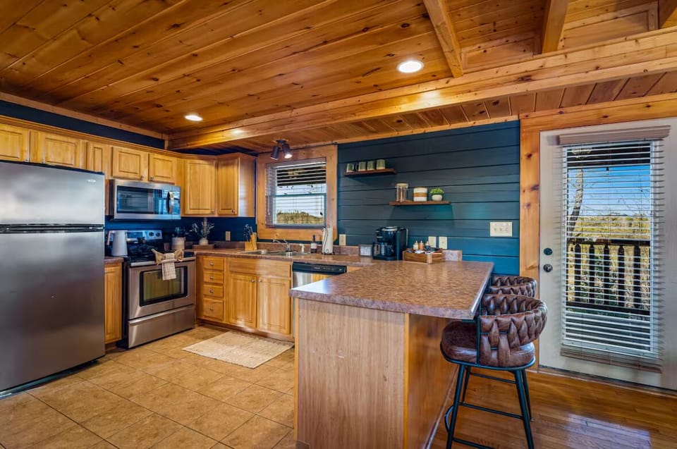 Ample space to spread out and hang out!
