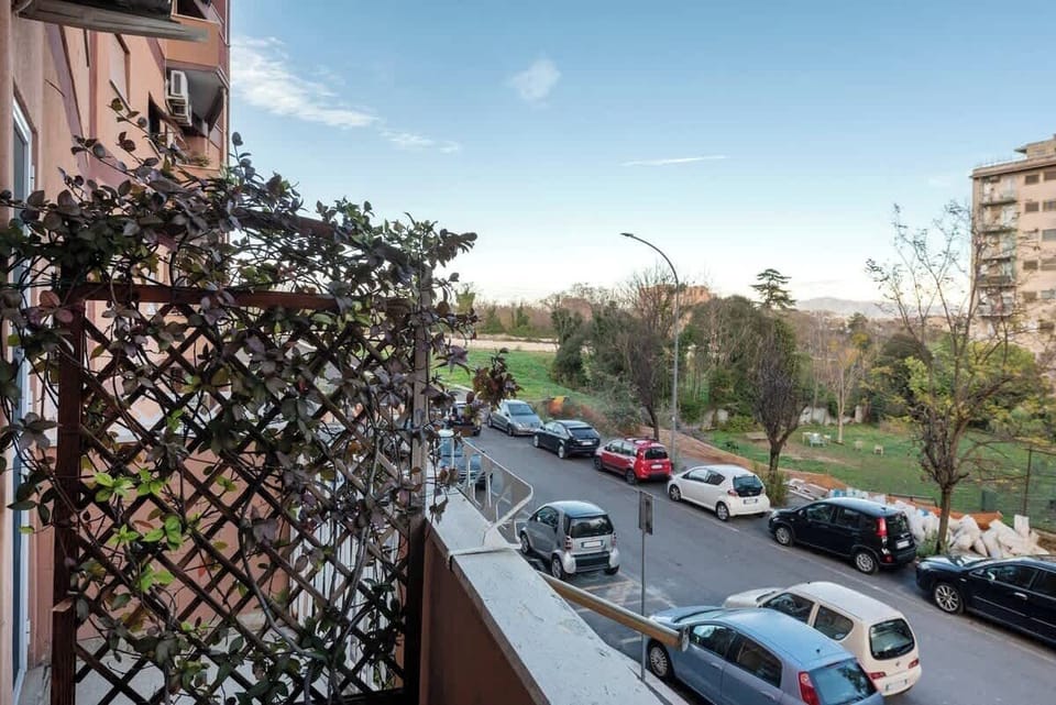 View from the kitchen balcony. A quiet street in a busy and neighbourhood.