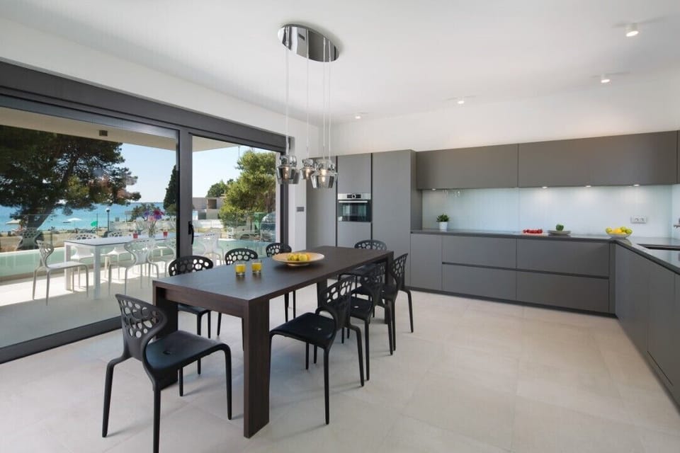 Modern kitchen and dining area