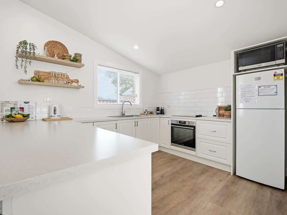 Kitchen + Nespresso Coffee Machine + Breakfast Bar with Stools