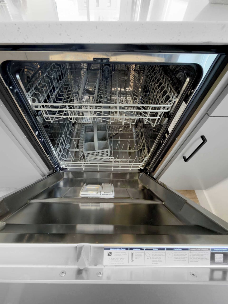 Save time with a full size dishwasher that makes cleanup effortless after meals. Perfect for short visits or extended stays, it lets you spend less time cleaning and more time relaxing or exploring.