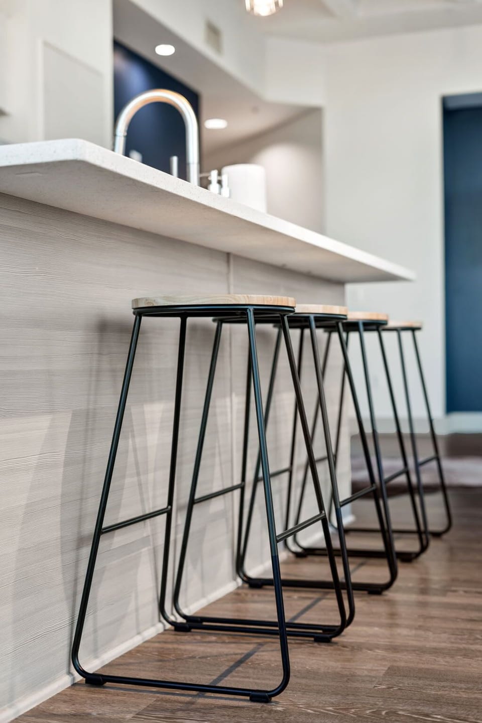 Pull up a stool and enjoy casual meals, quick breakfasts, or conversation while cooking. This setup blends comfort and convenience, making the kitchen feel social, functional, and easy to use.