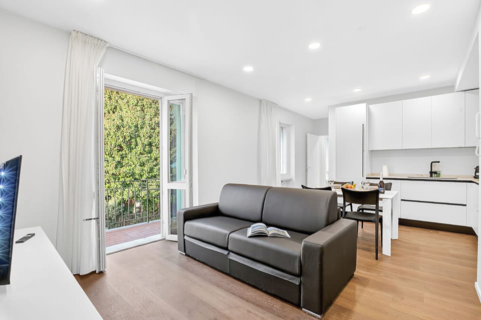 Double sofa bed