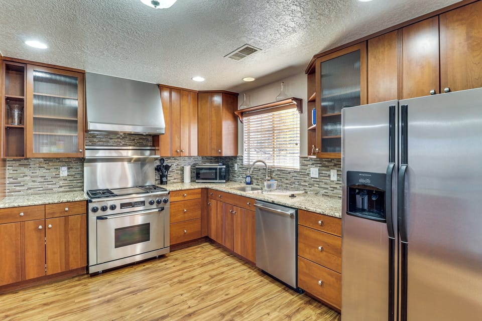 Kitchen | 1st Floor