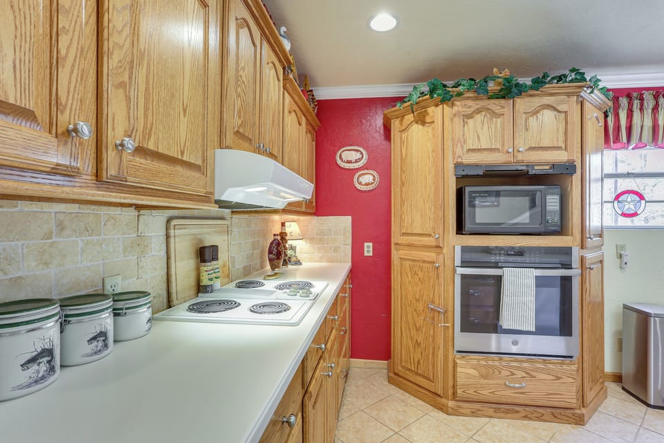 Kitchen | 1st Floor