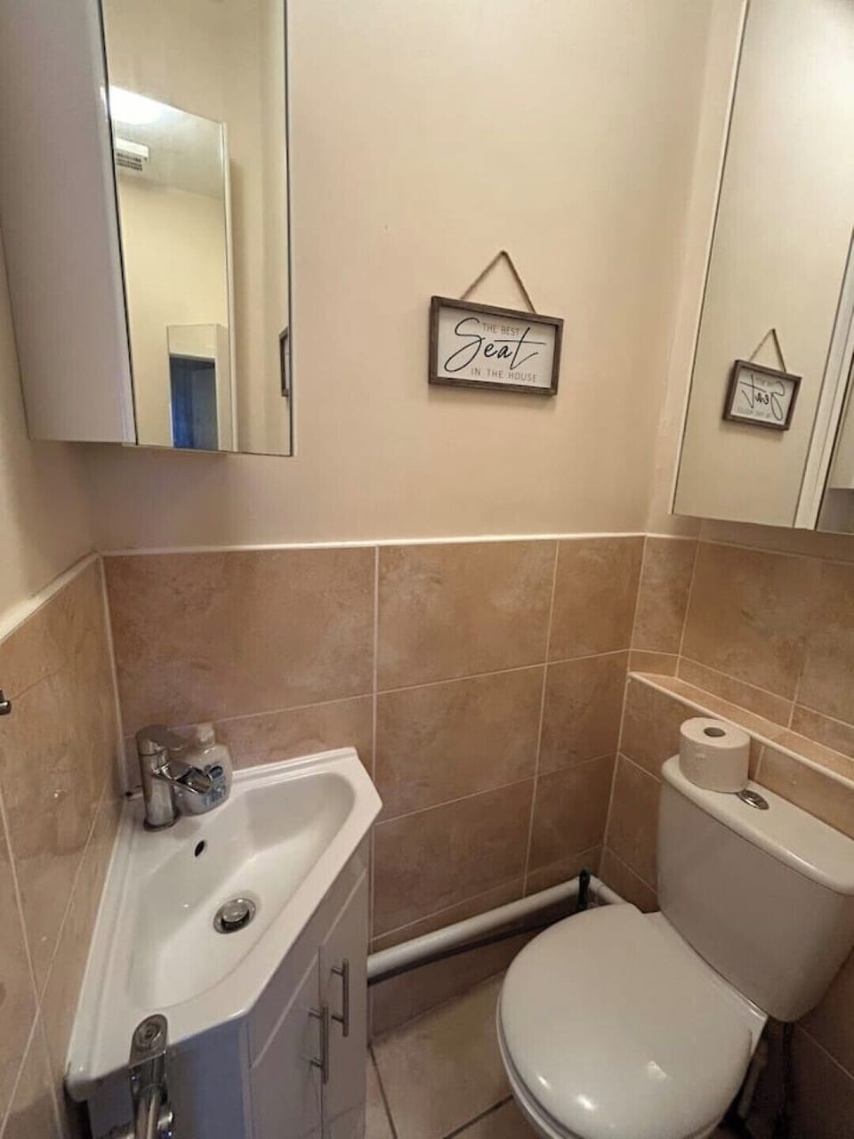WC
