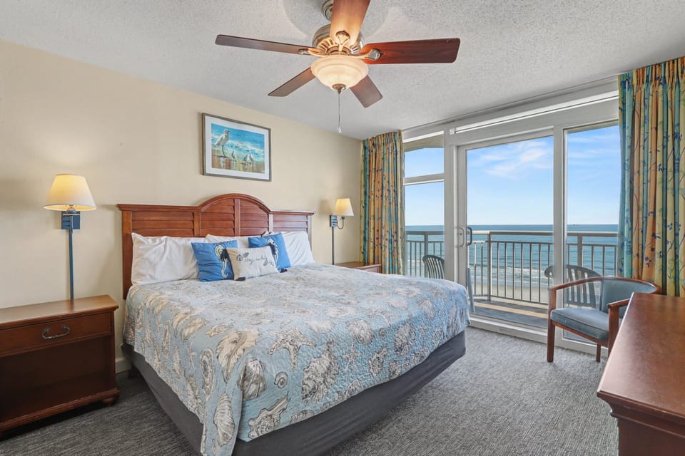 Oceanview Retreat: Wake up to stunning beach views from this elegantly appointed room!