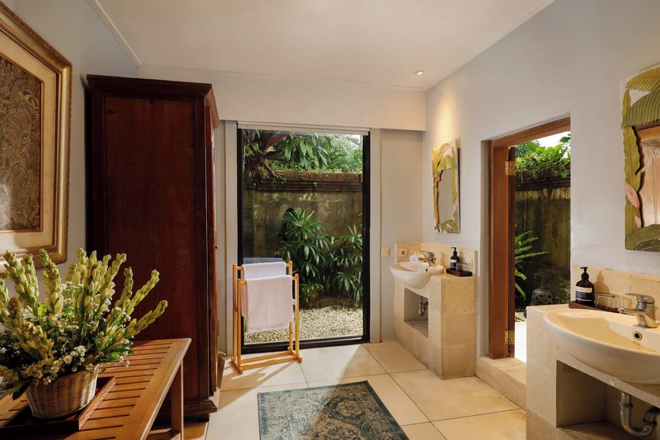 7 Copy of 2nd Bed Bathroom