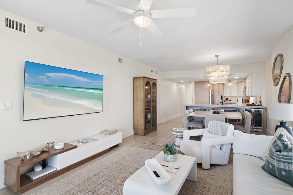 Tranquility 110 - Seacrest - Living Area