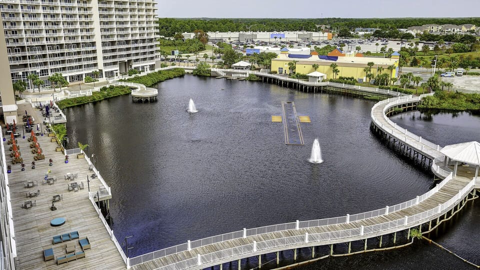 Freshwater Lake at Laketown Wharf