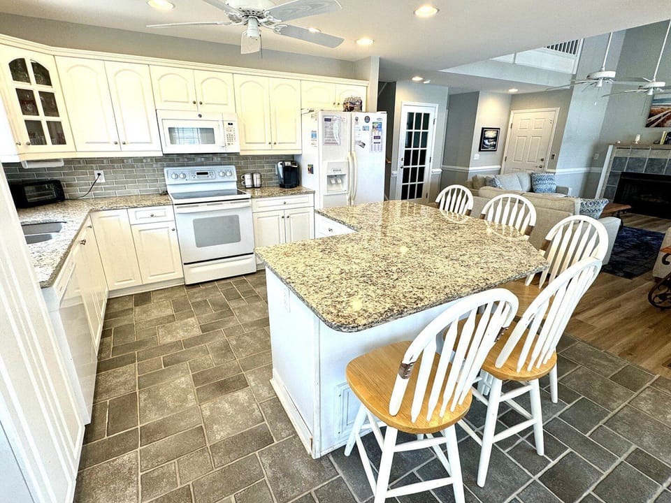 2 Isle Kitchen