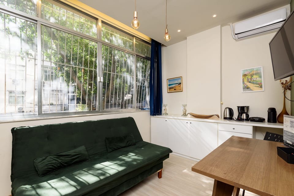 Communal lounge / TV room