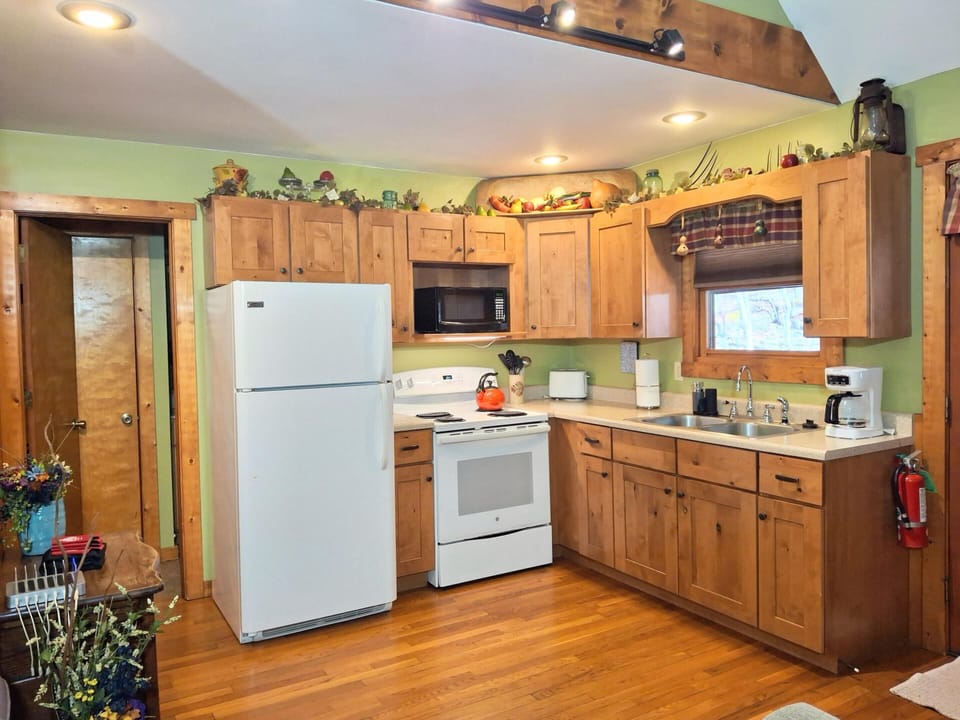 Fully equipped kitchen