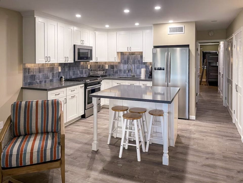 Beautiful, well-equipped kitchen!