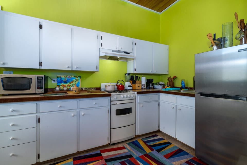 Well appointed kitchen.