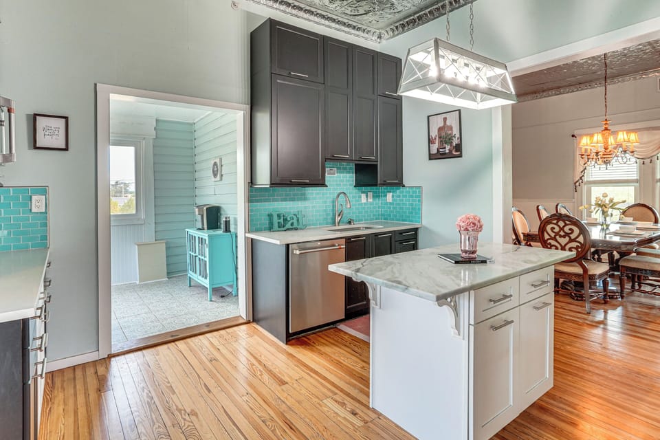 Kitchen | 1st Floor