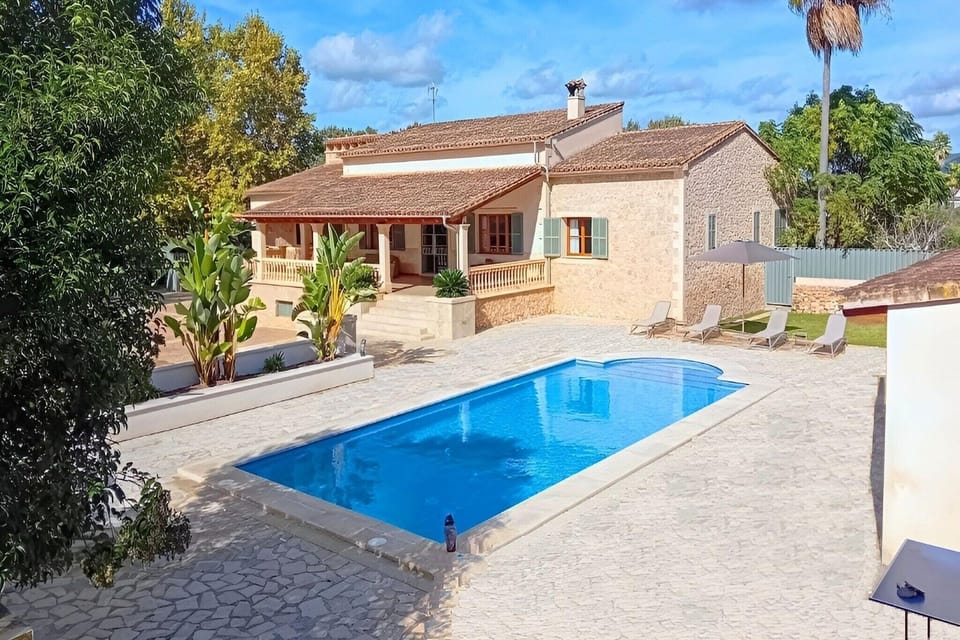 Holiday Home Swimming Pool