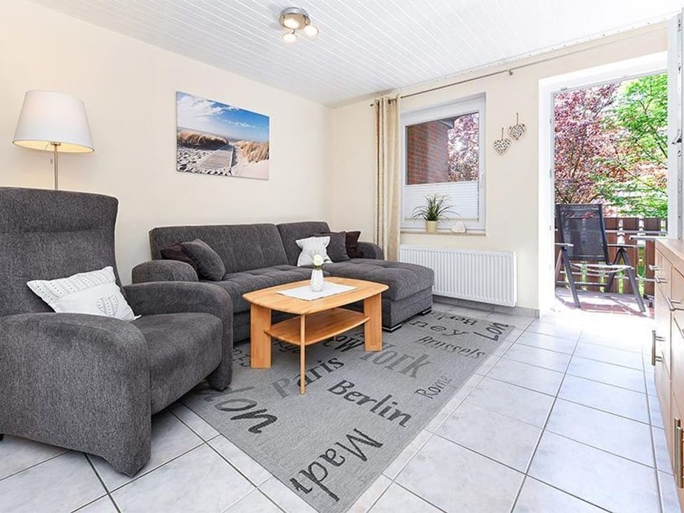 Vacation apartment Langeoog - Holiday apartments and apartments in Haus Friedeburg Apartment in Wangerland